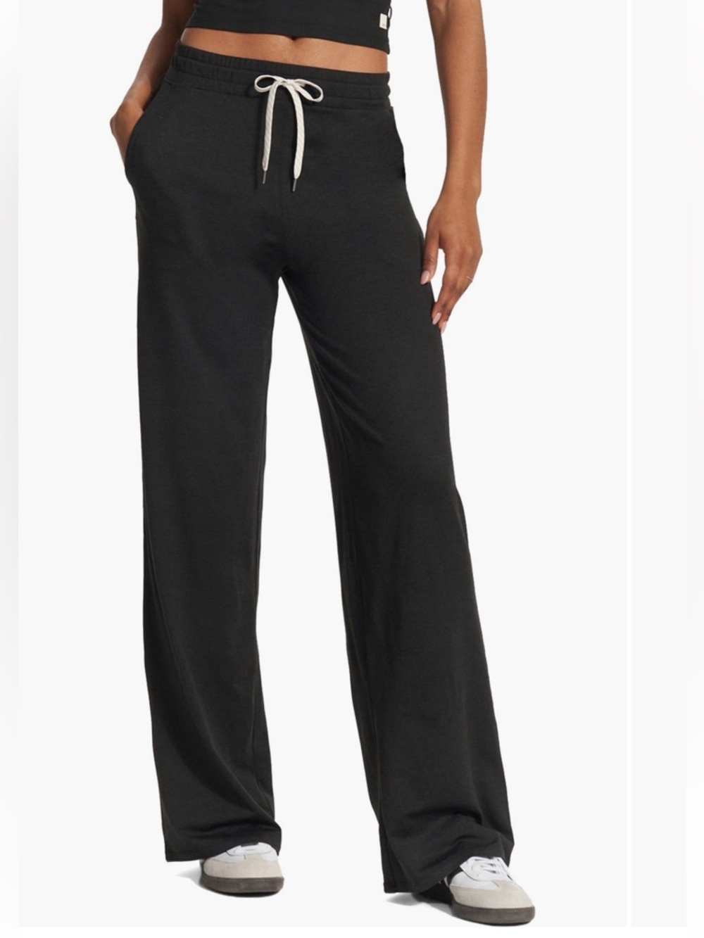 Vuori Halo Essential Wide Leg Sweatpants Medium $118 Retail Black Heather